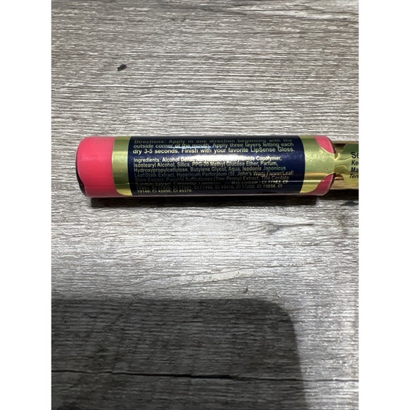 Lipsense Aussie Rose Long Lasting Liquid Lip Color by SeneGence Full Size - Picture 3 of 3